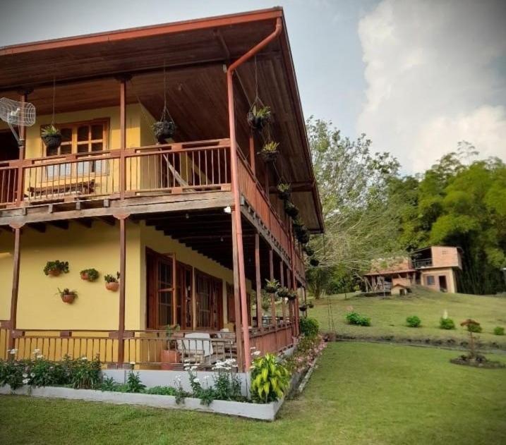 Filandia - Finca Rural La Guadalupana Hotell Exteriör bild