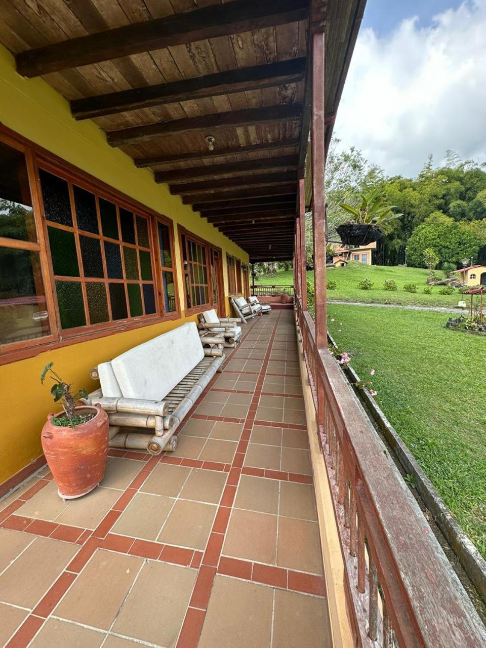Filandia - Finca Rural La Guadalupana Hotell Exteriör bild